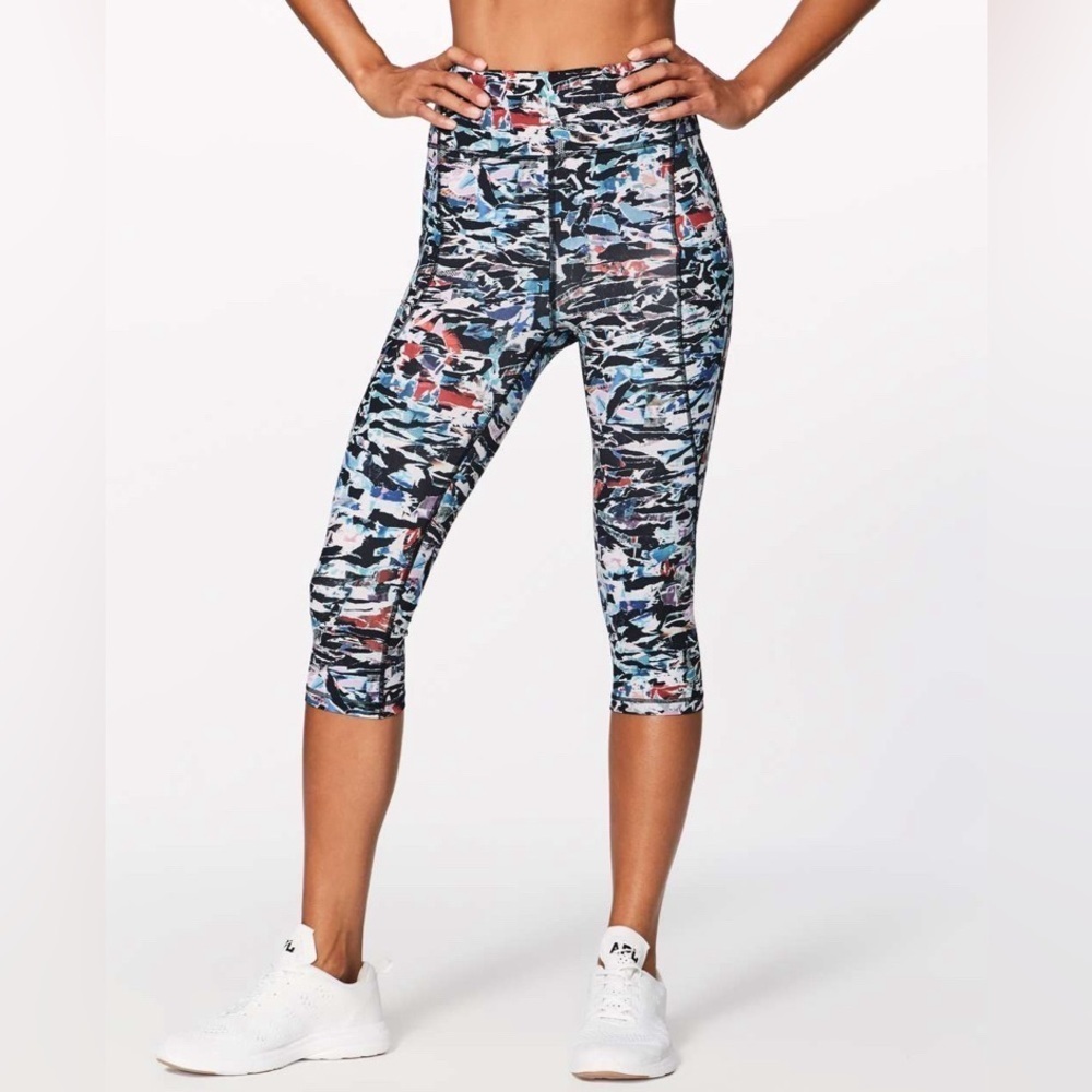 Lululemon Break Free Crop (Nulux 17") Culture Clash Starlight Black Sz 8 Gym Run